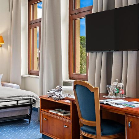 Hotel Bayerischer Hof דרזדן מראה חיצוני תמונה