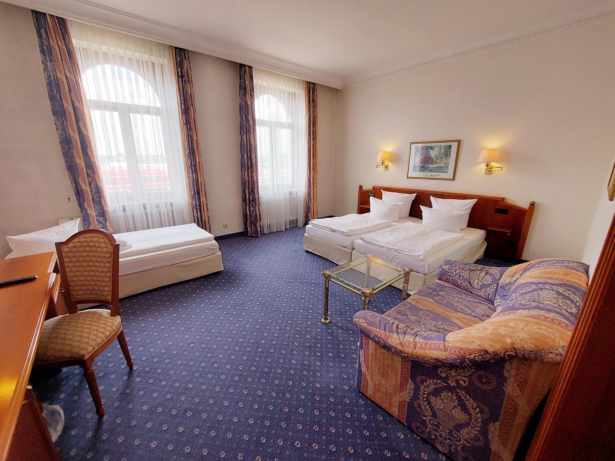 Hotel Bayerischer Hof דרזדן מראה חיצוני תמונה