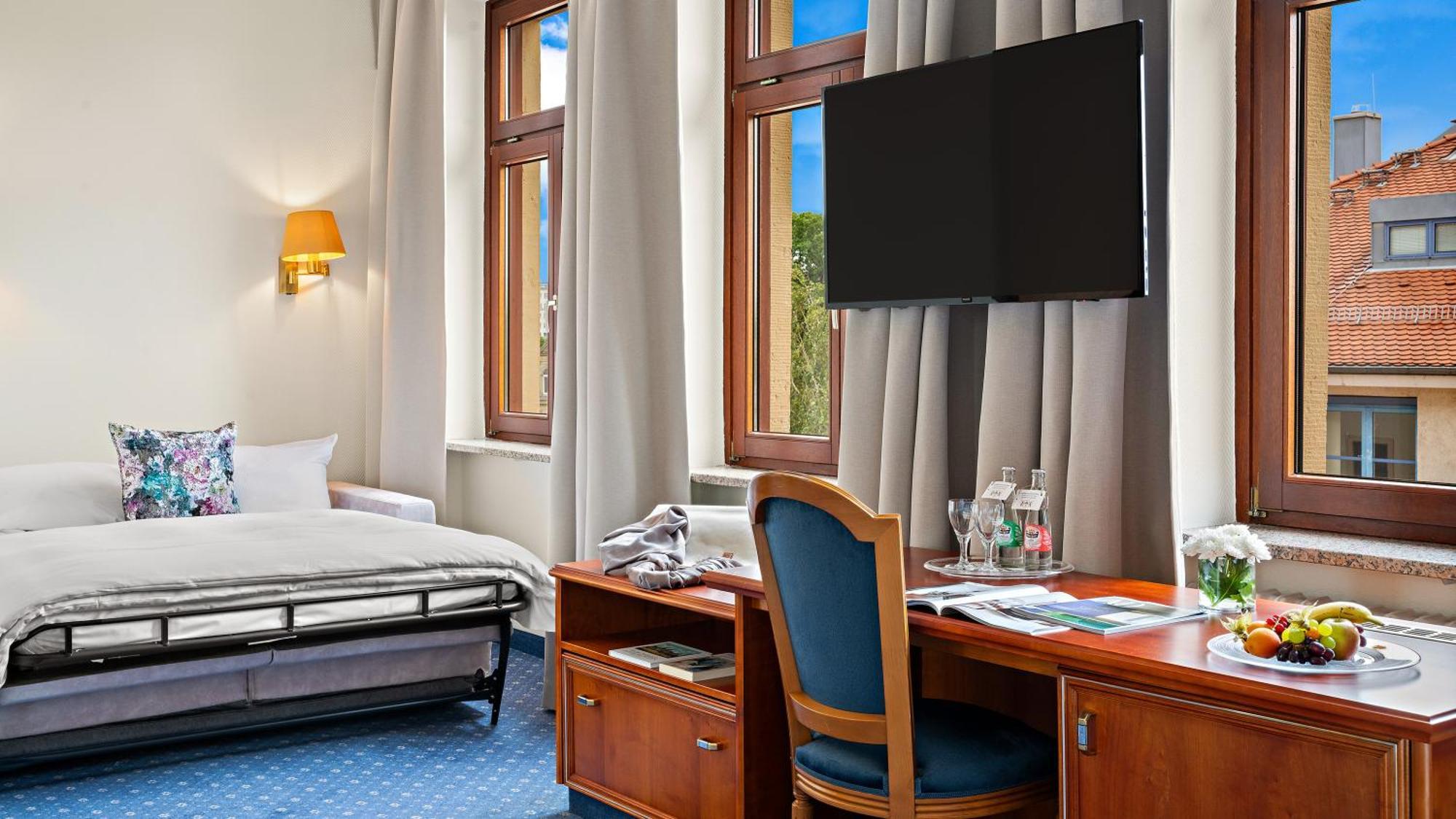 Hotel Bayerischer Hof דרזדן מראה חיצוני תמונה