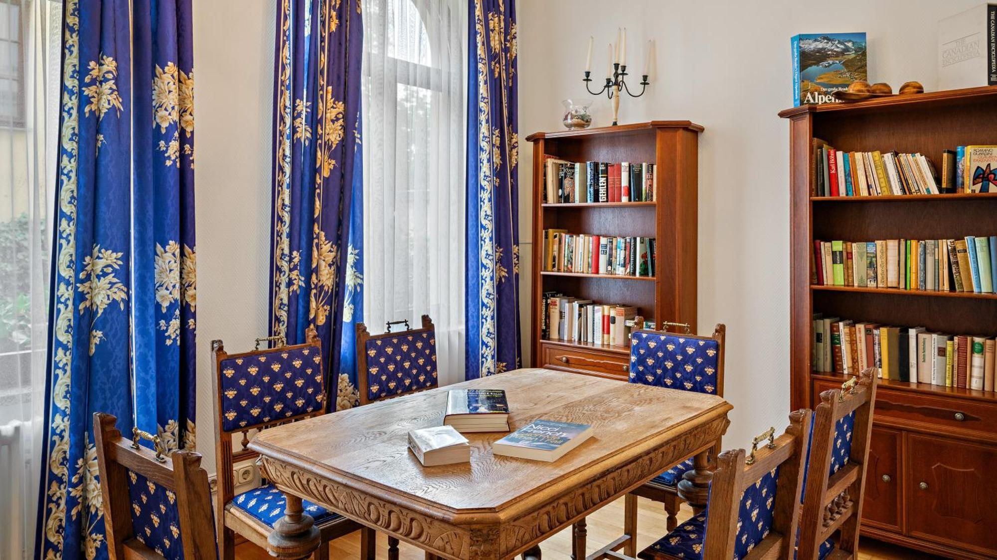 Hotel Bayerischer Hof דרזדן מראה חיצוני תמונה